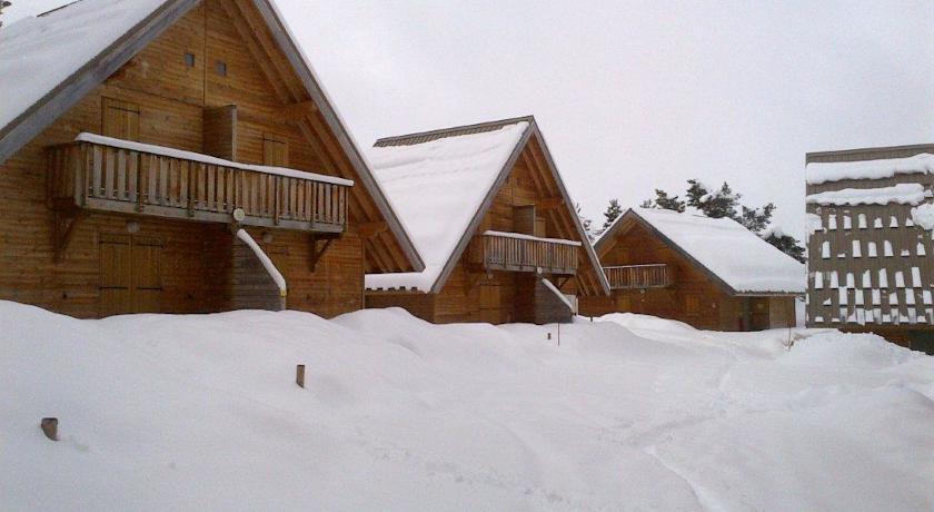 Flocons Du Soleil By Actisource Aparthotel La Joue du Loup Rum bild